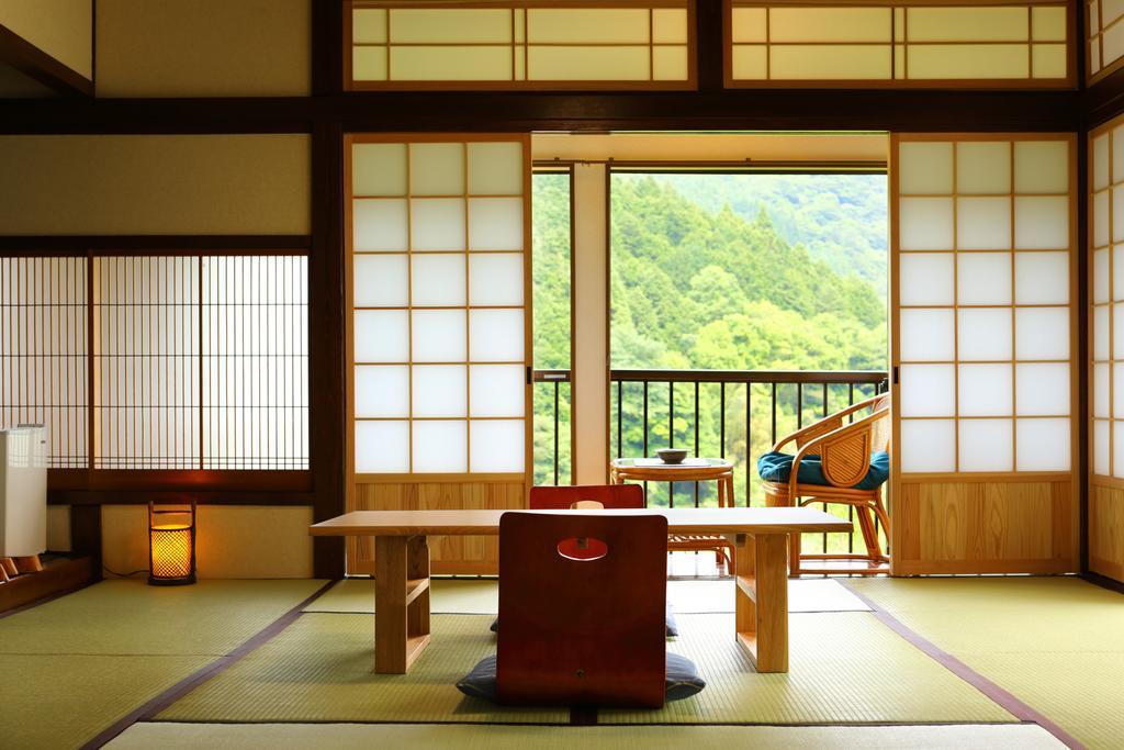 Ryokan Izumoya Юфу Екстер'єр фото