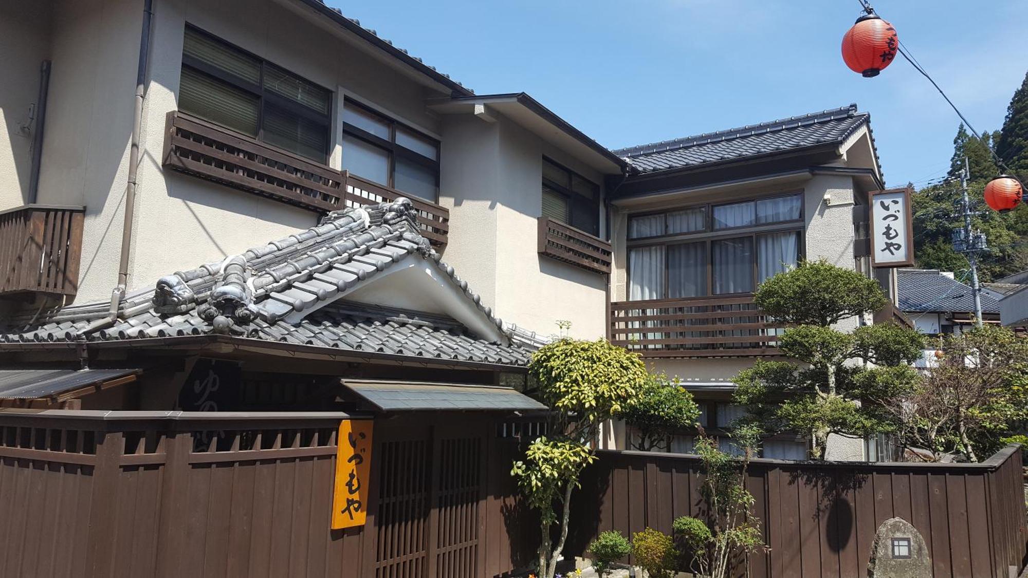 Ryokan Izumoya Юфу Екстер'єр фото